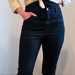 High waisted black skinny jeans